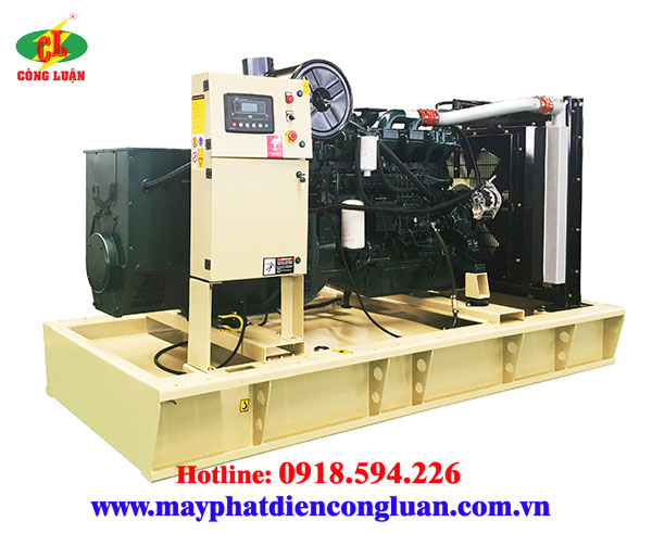Máy phát điện Doosan trần 340 kva